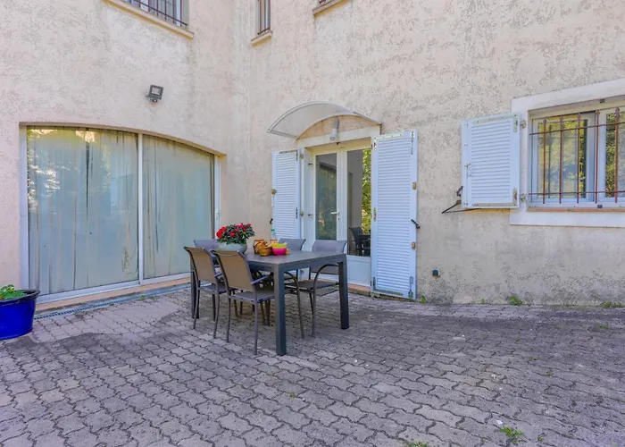 Apartment Au Soleil D'azur